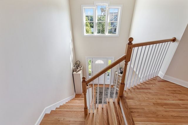 18 Blue Grass Circle, Taunton, MA 02780