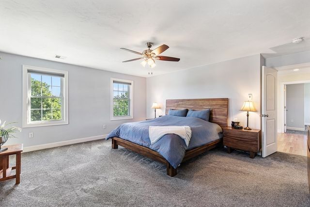18 Blue Grass Circle, Taunton, MA 02780
