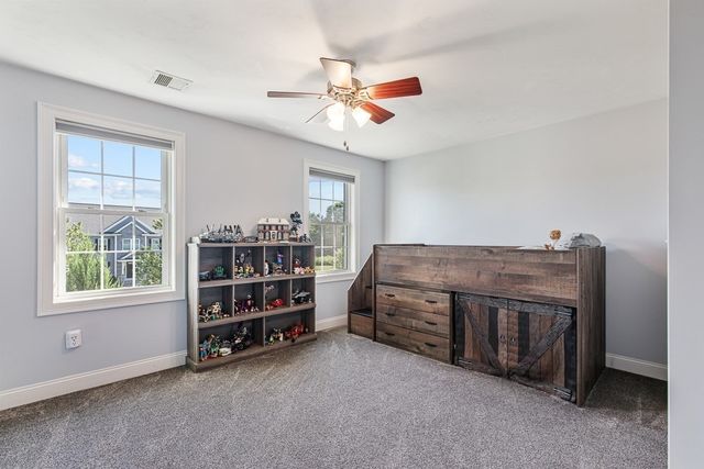 18 Blue Grass Circle, Taunton, MA 02780