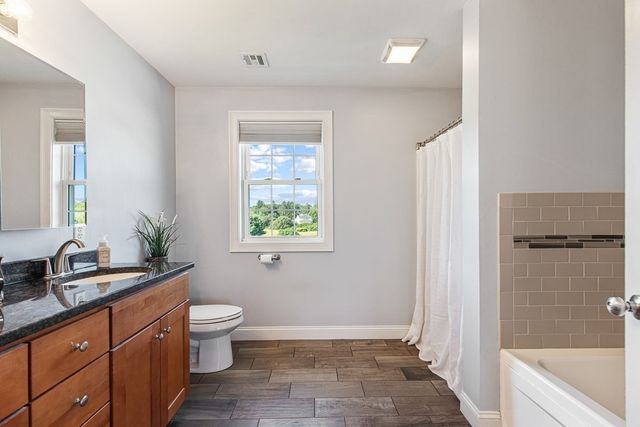 18 Blue Grass Circle, Taunton, MA 02780