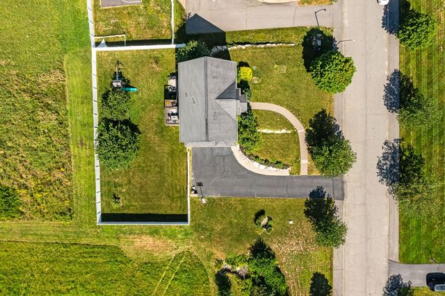 18 Blue Grass Circle, Taunton, MA 02780