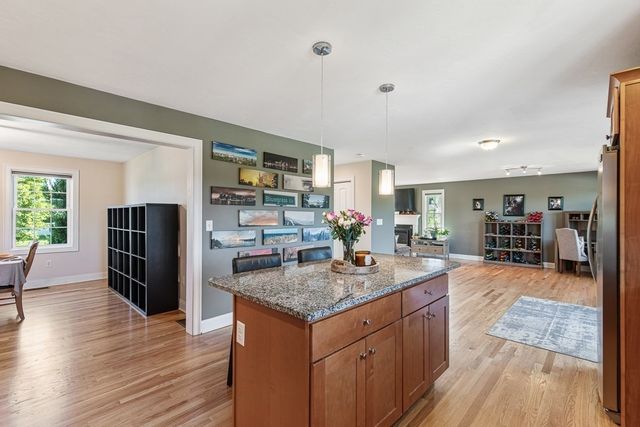 18 Blue Grass Circle, Taunton, MA 02780