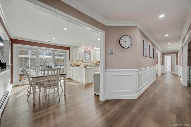 8 Paddock Drive, Fort Salonga, NY 11768