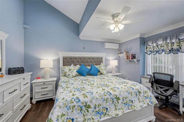 8 Paddock Drive, Fort Salonga, NY 11768