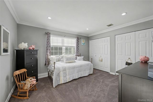 8 Paddock Drive, Fort Salonga, NY 11768