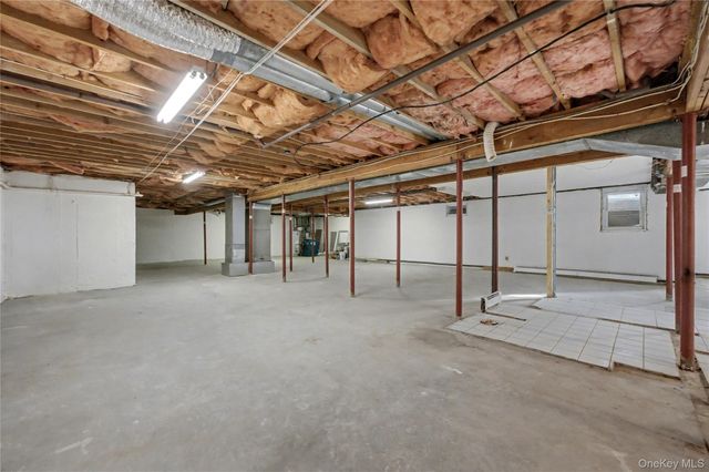 8 Paddock Drive, Fort Salonga, NY 11768