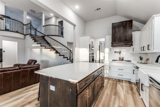 3701 Homeplace Drive, Celina, TX 75009