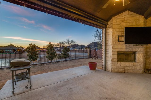 3701 Homeplace Drive, Celina, TX 75009