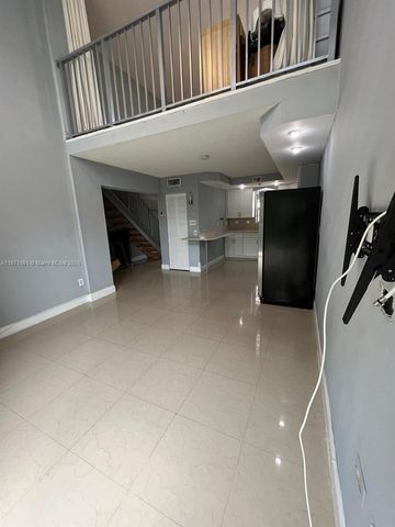 8897 Fontainebleau Blvd 401, Miami, FL 33172