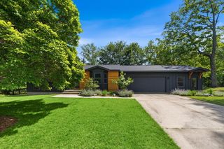 181 S Union Street, Douglas Vllg, MI 49406