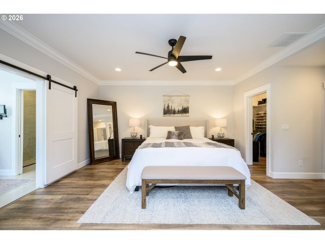 1160 BEDLINGTON Ter, Silverton, OR 97381