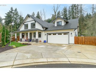 1160 BEDLINGTON Ter, Silverton, OR 97381