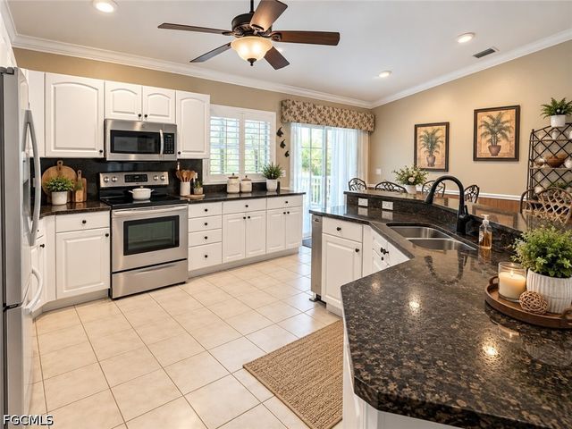 14820 Lake Olive DR, Fort Myers, FL 33919