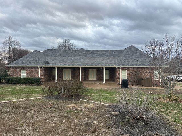 3608 Legacy Dr, Springfield, TN 37172