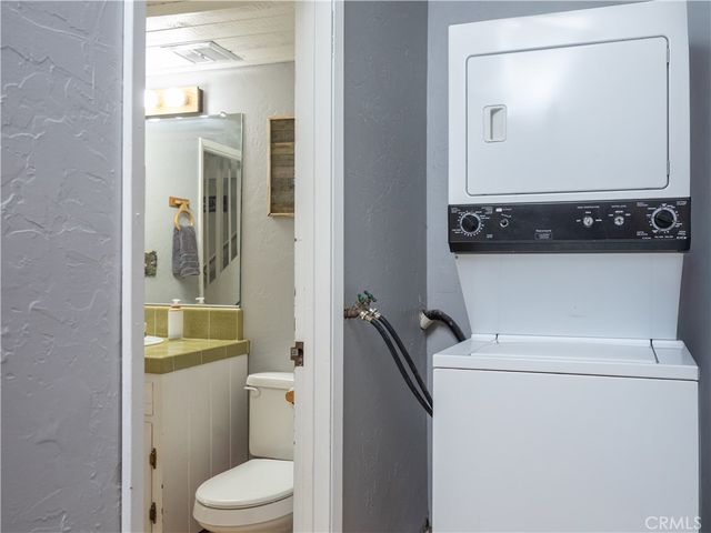 41747 Comstock Lane, Big Bear Lake, CA 92315