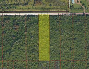 xxx Shady Hollow W, Naples, FL 34120