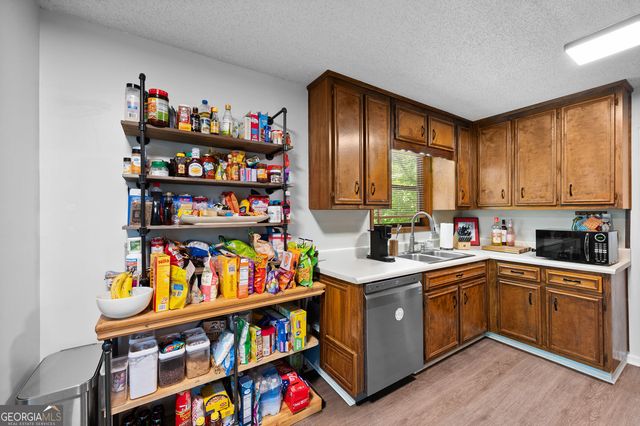 3840 Nowlin Road NW, Kennesaw, GA 30144