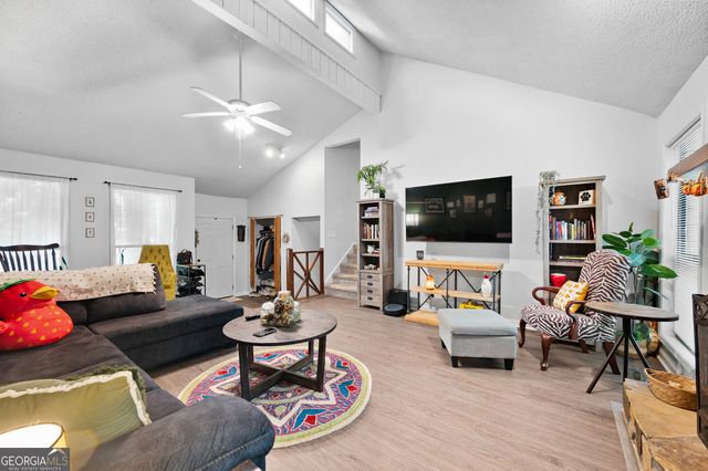3840 Nowlin Road NW, Kennesaw, GA 30144