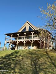 813 Wattle Blossom way, Gatlinburg, TN 37738