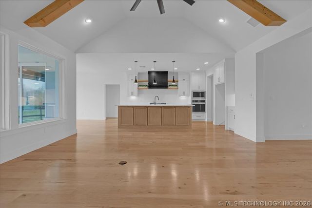 13722 S 20th Place E, Bixby, OK 74008