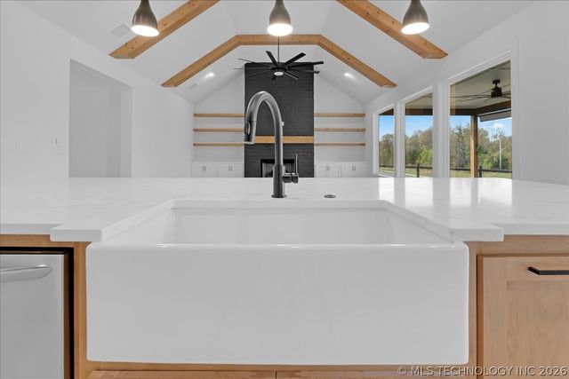 13722 S 20th Place E, Bixby, OK 74008