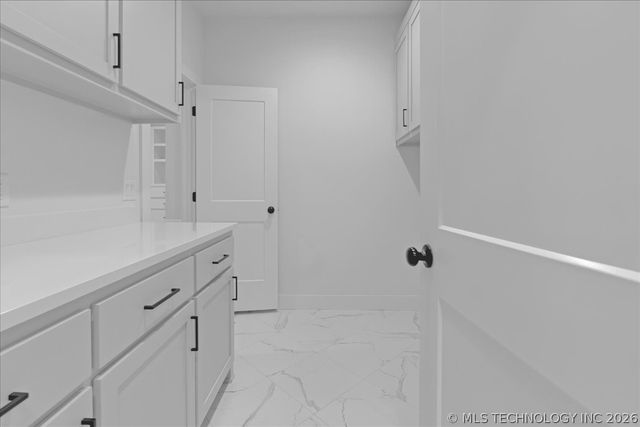 13722 S 20th Place E, Bixby, OK 74008