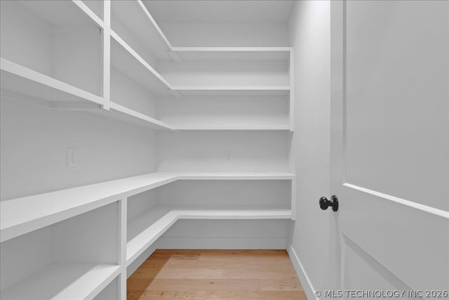 13722 S 20th Place E, Bixby, OK 74008