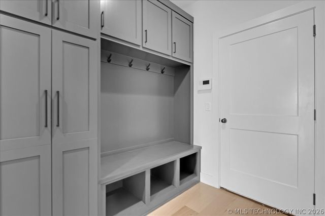 13722 S 20th Place E, Bixby, OK 74008