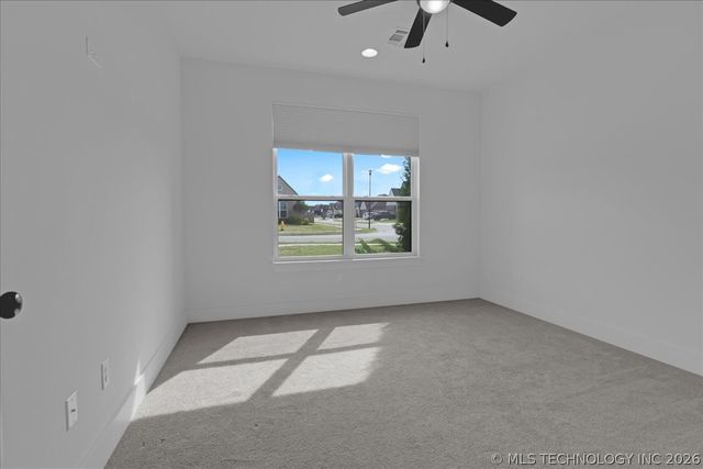 13722 S 20th Place E, Bixby, OK 74008