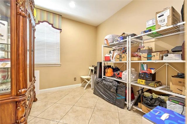 524 S Petunia, La Habra, CA 90631