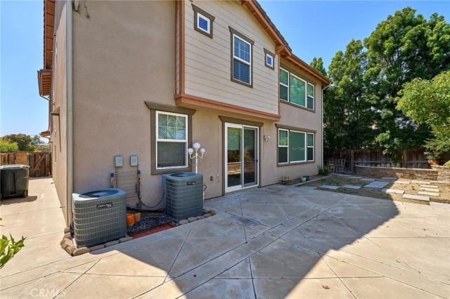 524 S Petunia, La Habra, CA 90631