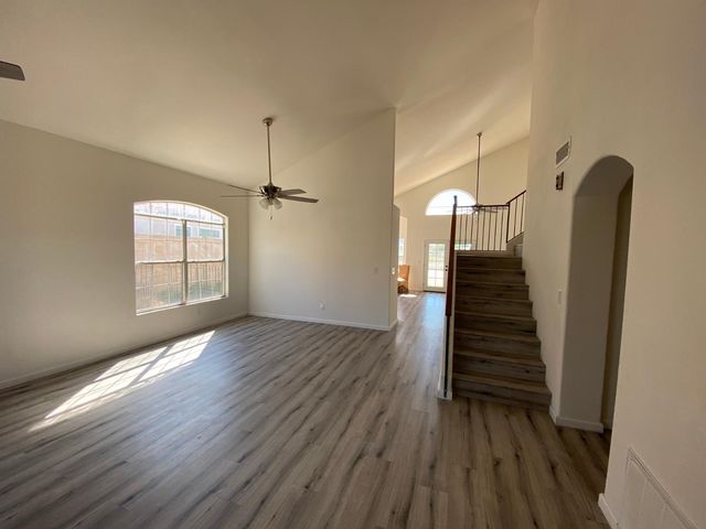 10254 S Hopi Lane, Goodyear, AZ 85338