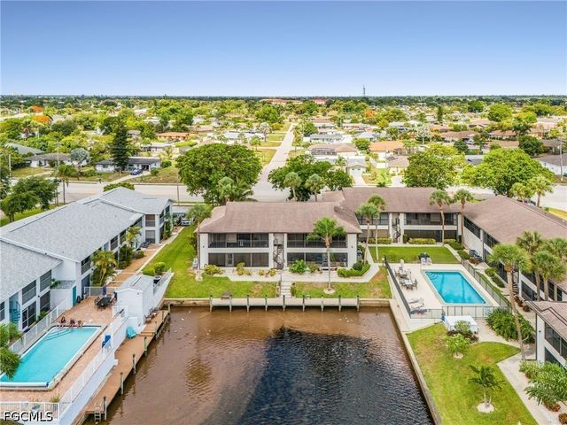 3935 Country Club BLVD 22, Cape Coral, FL 33904