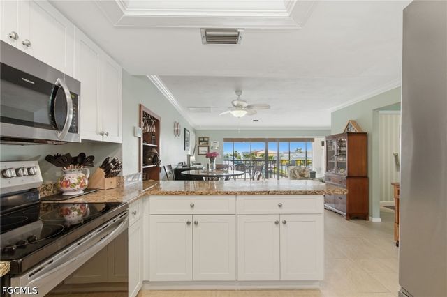 3935 Country Club BLVD 22, Cape Coral, FL 33904