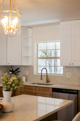 18851 TRACER DRIVE, Lutz, FL 33549