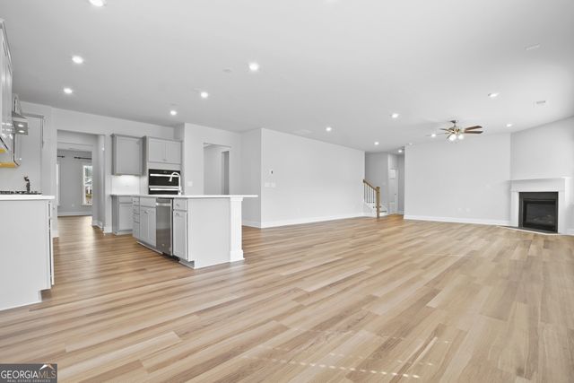 112 Aj Welch Jr Way, Mcdonough, GA 30252