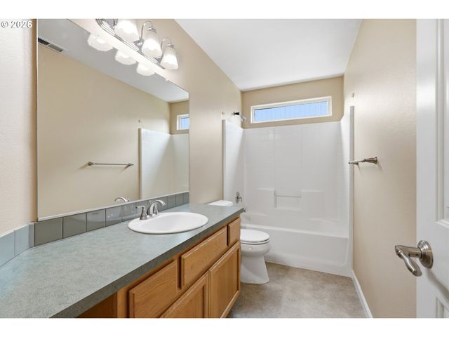 3611 Ne 111TH St, Vancouver, WA 98686