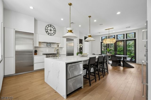 38 DEER PATH, Millburn Twp., NJ 07078