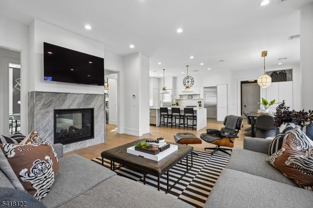 38 DEER PATH, Millburn Twp., NJ 07078