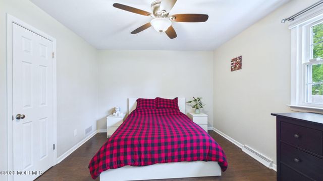 27 Rockland Road, Ewing, NJ 08638