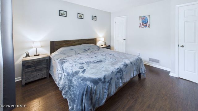 27 Rockland Road, Ewing, NJ 08638