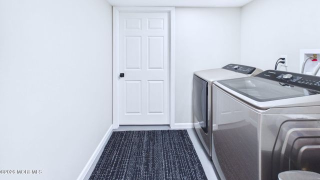 27 Rockland Road, Ewing, NJ 08638
