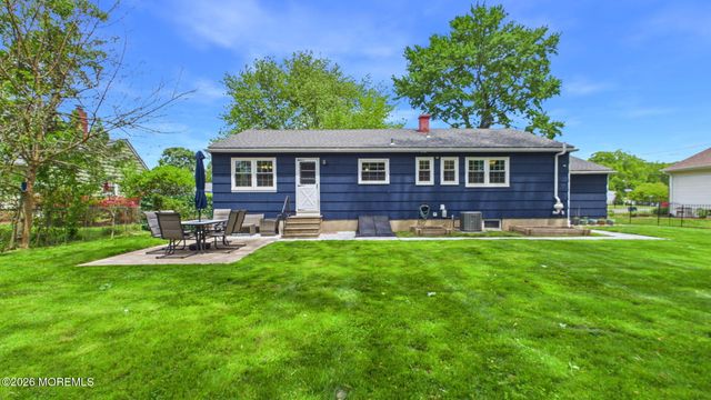 27 Rockland Road, Ewing, NJ 08638