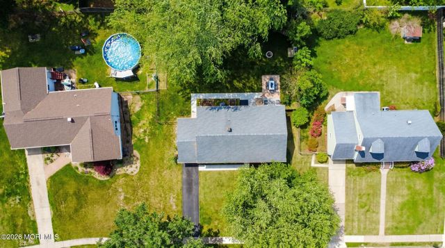 27 Rockland Road, Ewing, NJ 08638