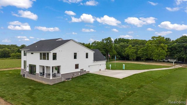 987 Buell Road, Rochester, MI 48363