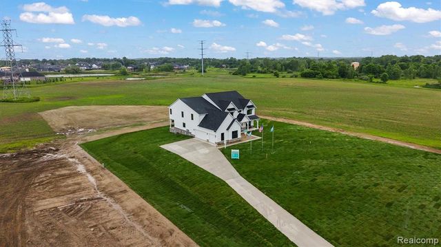 987 Buell Road, Rochester, MI 48363