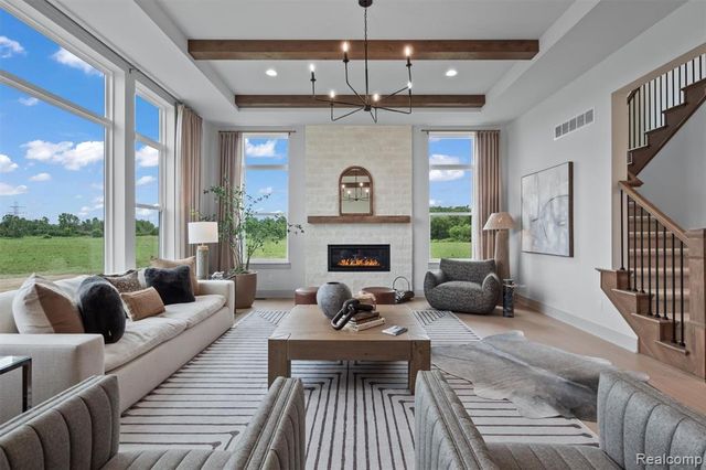 987 Buell Road, Rochester, MI 48363