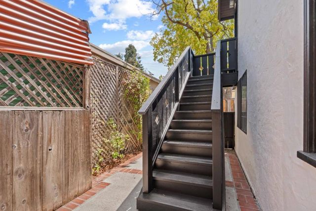 1321 Hopkins Avenue, Palo Alto, CA 94301