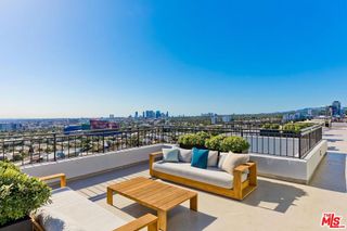 1100 Alta Loma, West Hollywood, CA 90069