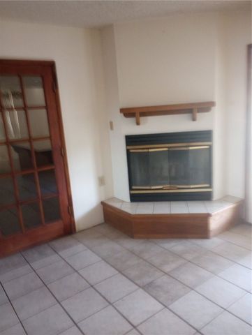 1811 Escalera Circle, Bullhead City, AZ 86442